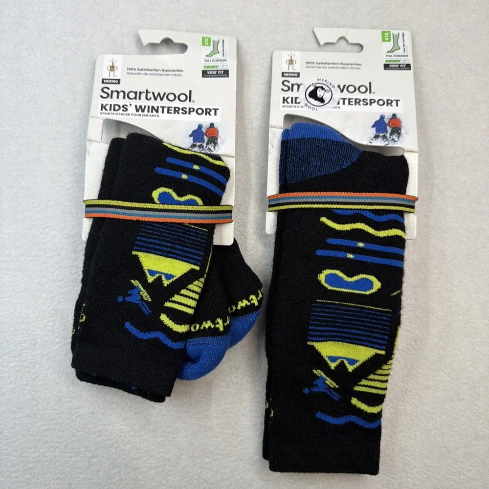 2 pair Smartwool Kids Wintersport Full Cushion Over The Calf Merino Socks Medium